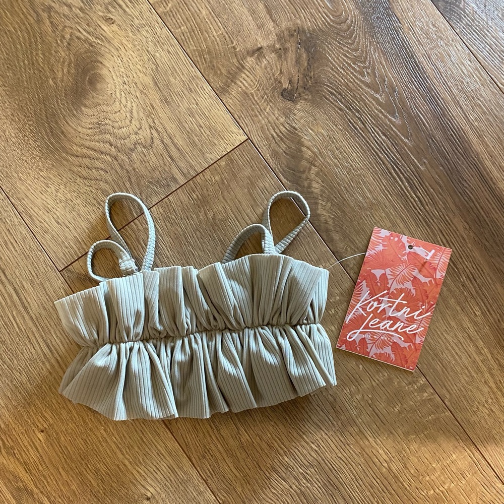 NWT Kortni Jeane OSR 12-18M